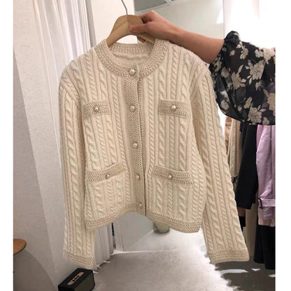 Verfijnde Cardigan met Parelknoopjes